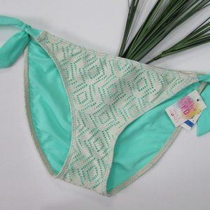 Hula Honey Mint / Cream Crochet Bikini Bottom